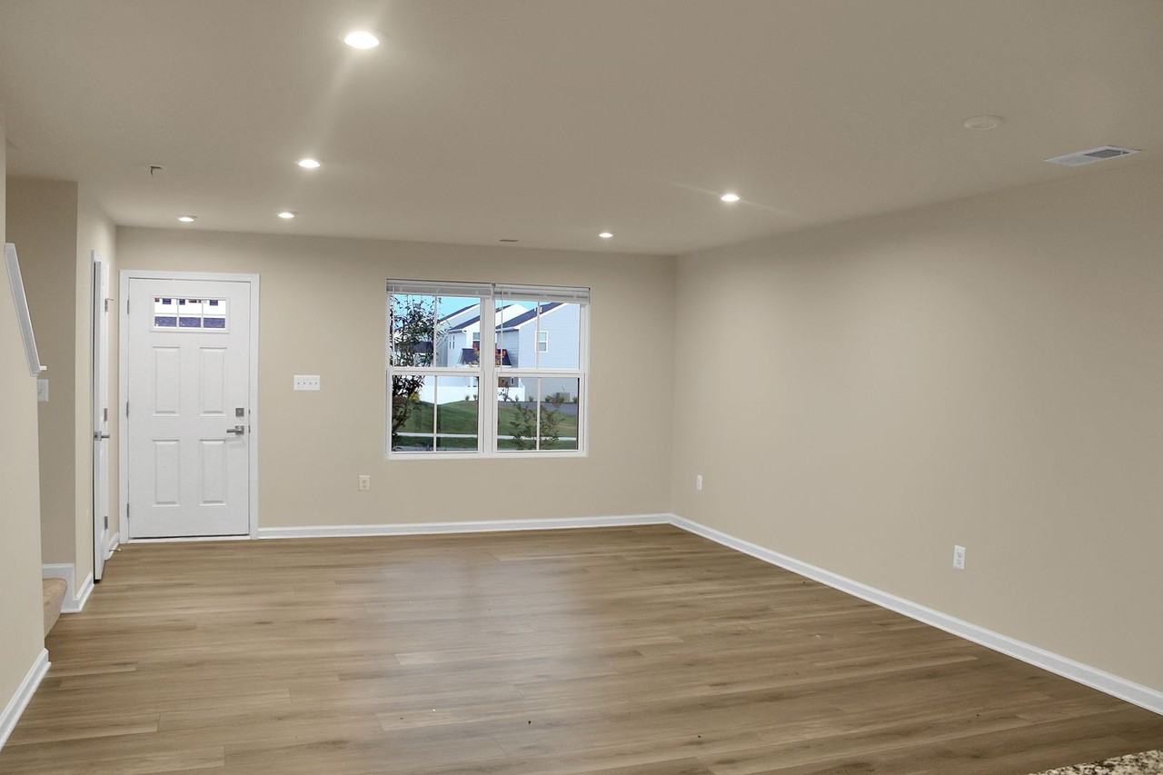 80 Glacier Ave - Photo 3 of 30