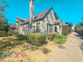 1512 Mozart St #F - Photo 1 of 1