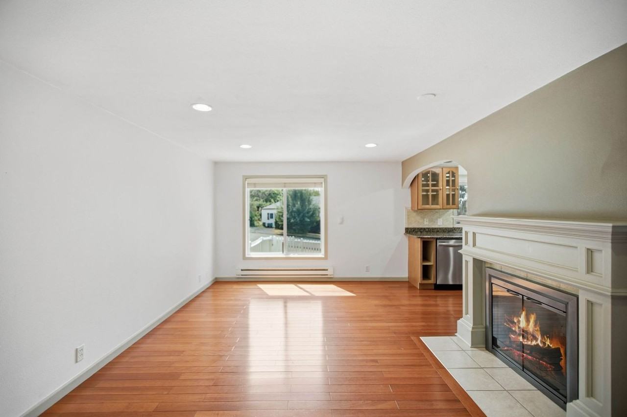 1742 S Shelton St - Photo 5 of 36