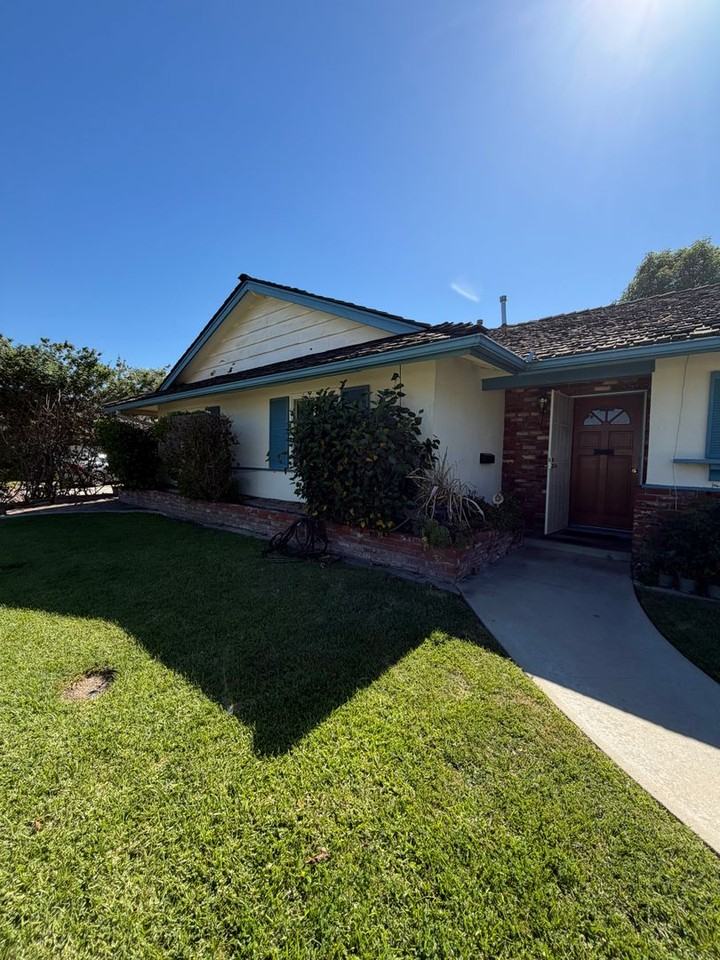 1311 Fairplain Ave - Photo 2 of 5