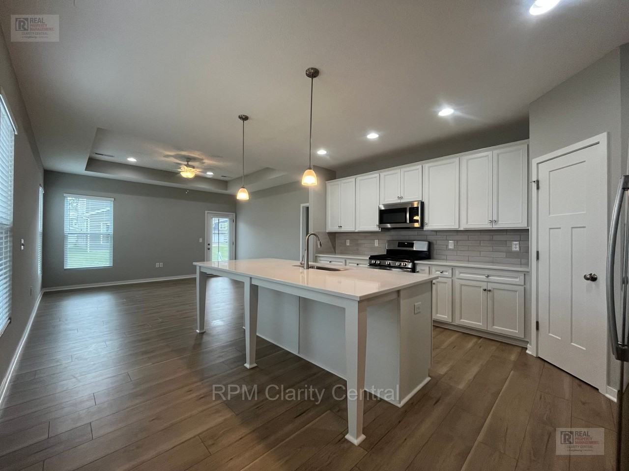 7089 Ashford Way - Photo 7 of 11
