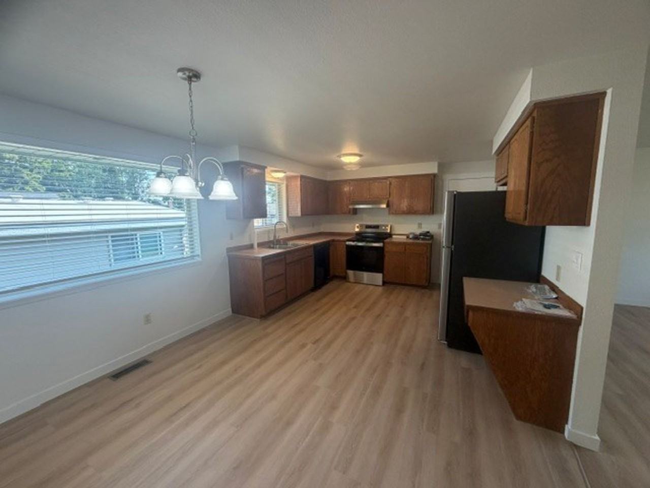 3305 19th St - Photo 4 of 7