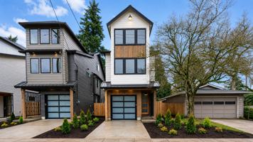 featured image of 3716 Se Lambert St
