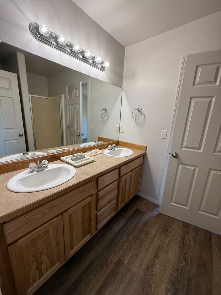 16697 Shaw Pine Ct - Photo 6 of 16