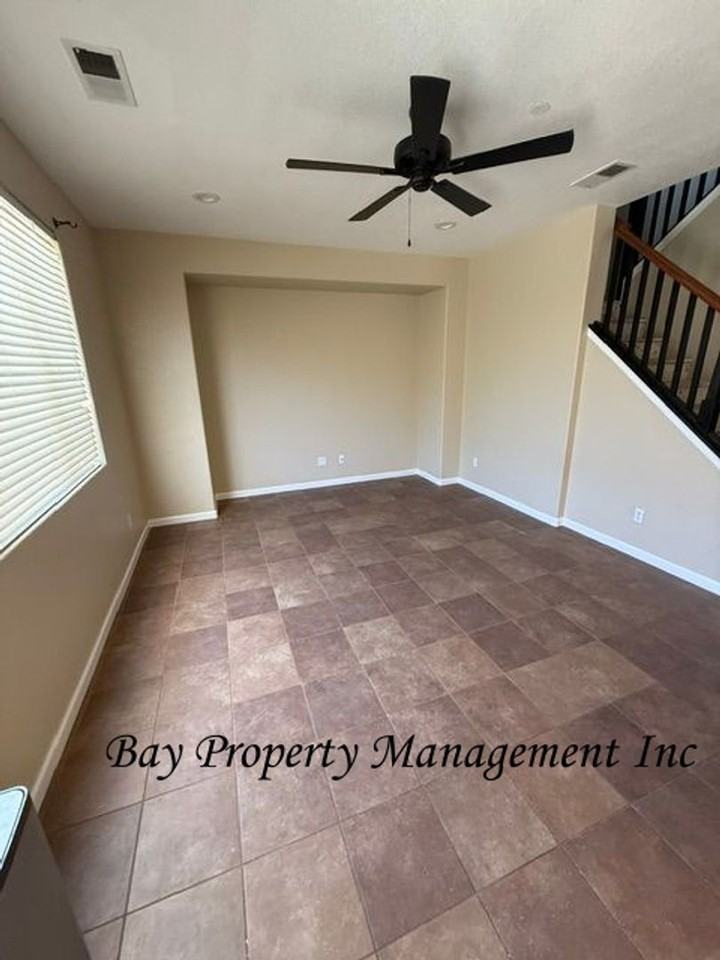380 Barolo Cir - Photo 6 of 27