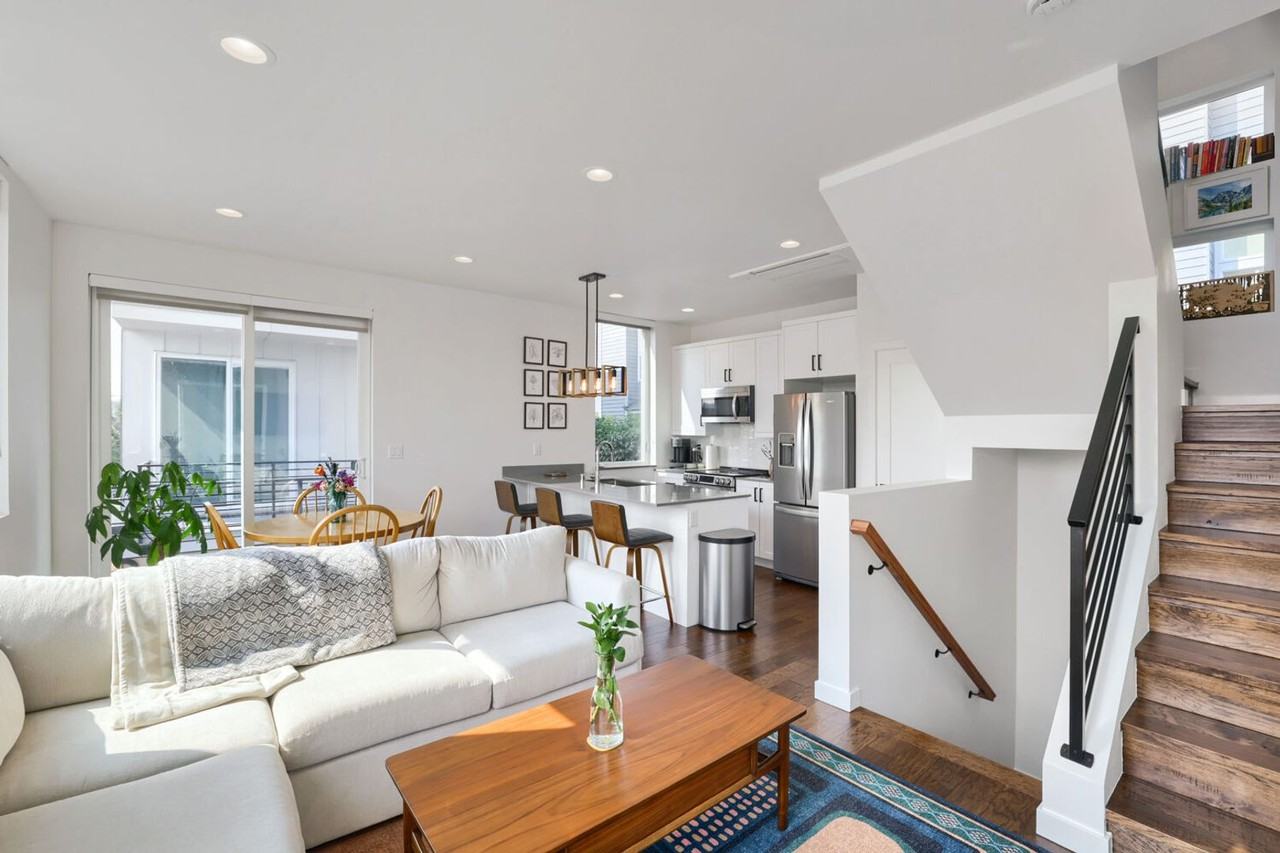 760 N 72nd St #A - Photo 3 of 18