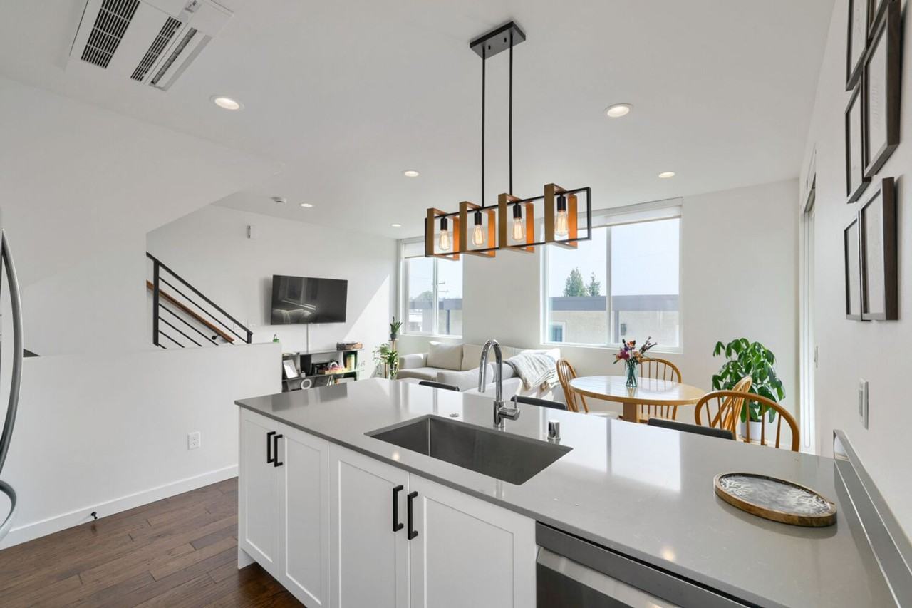 760 N 72nd St #A - Photo 7 of 18