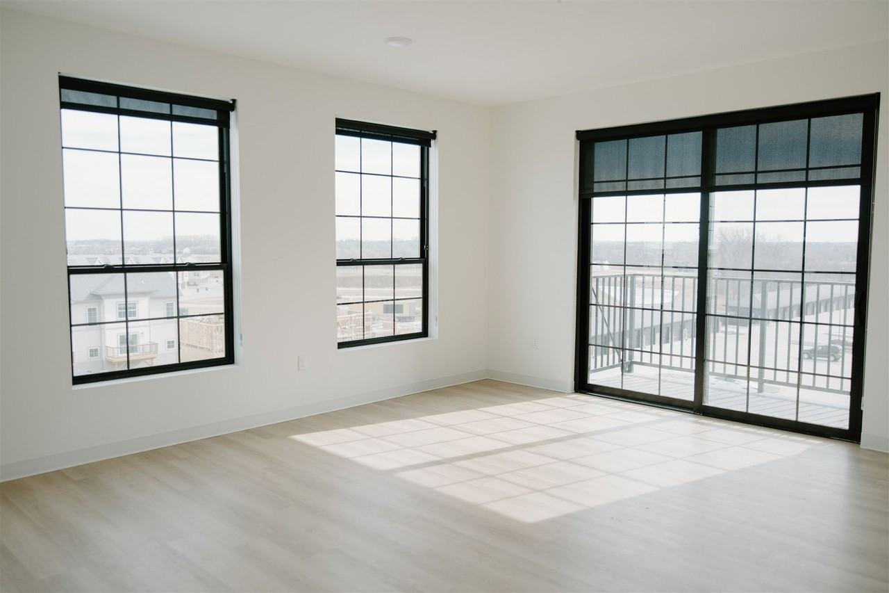 The Lofts at Kettlestone Central - Photo 4 of 30