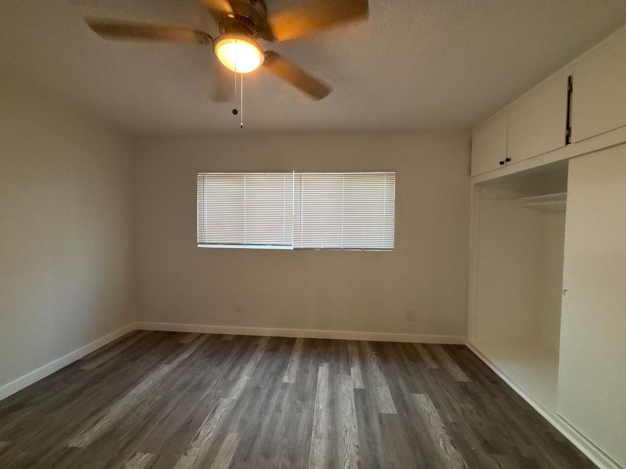 1745 Magnolia Ave - Photo 5 of 10