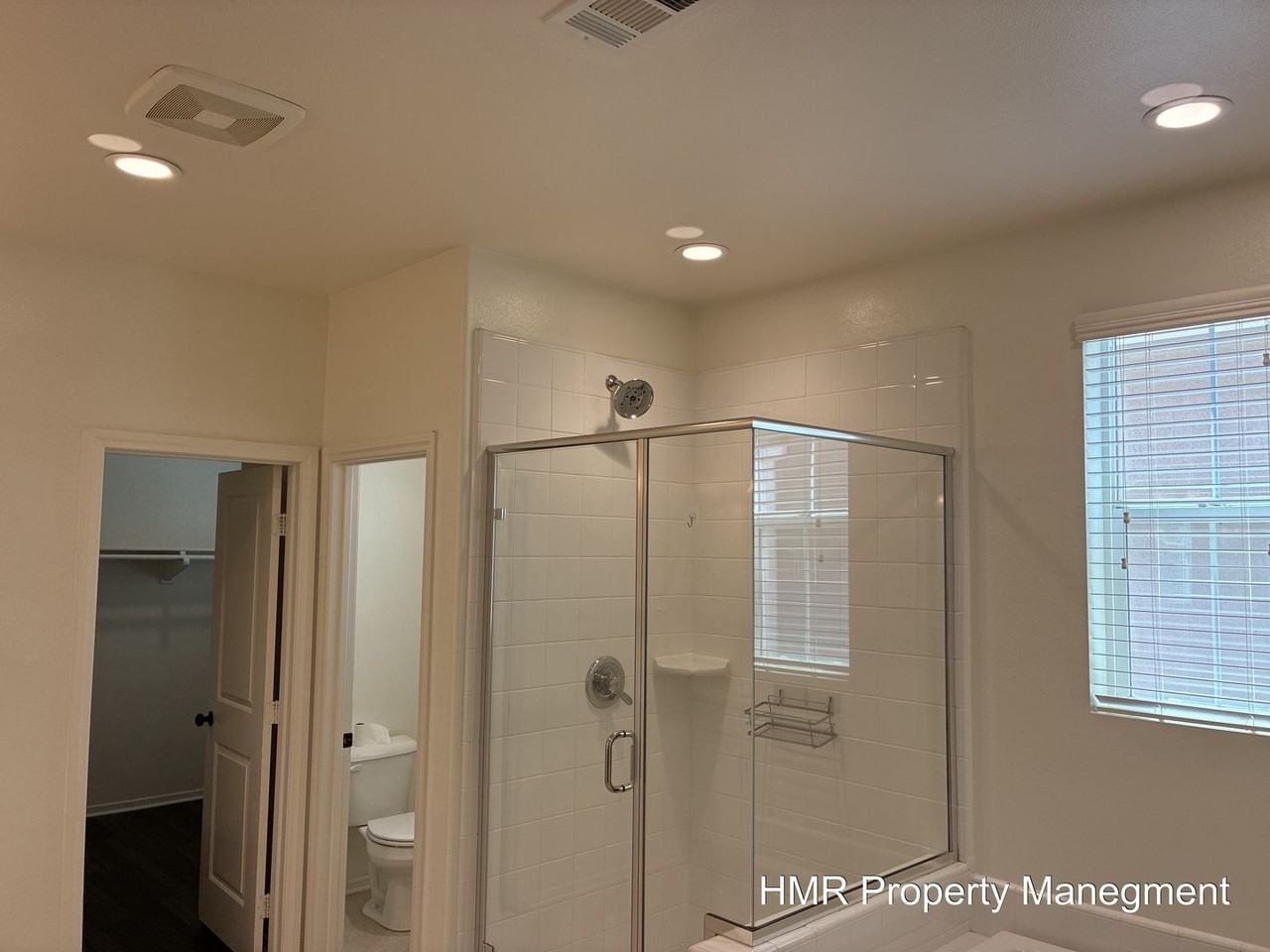 3129 E Mayacama Way - Photo 5 of 27