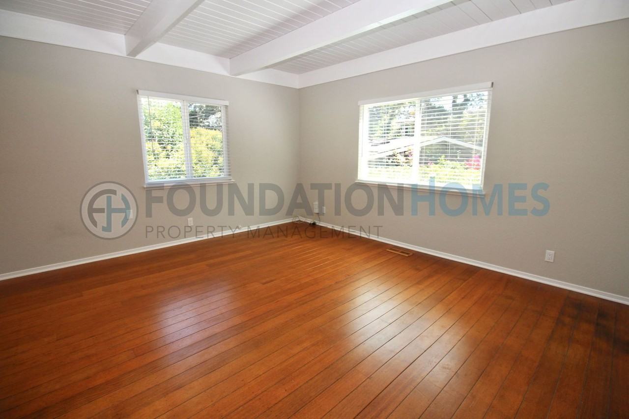 12 Perry Walk - Photo 2 of 33