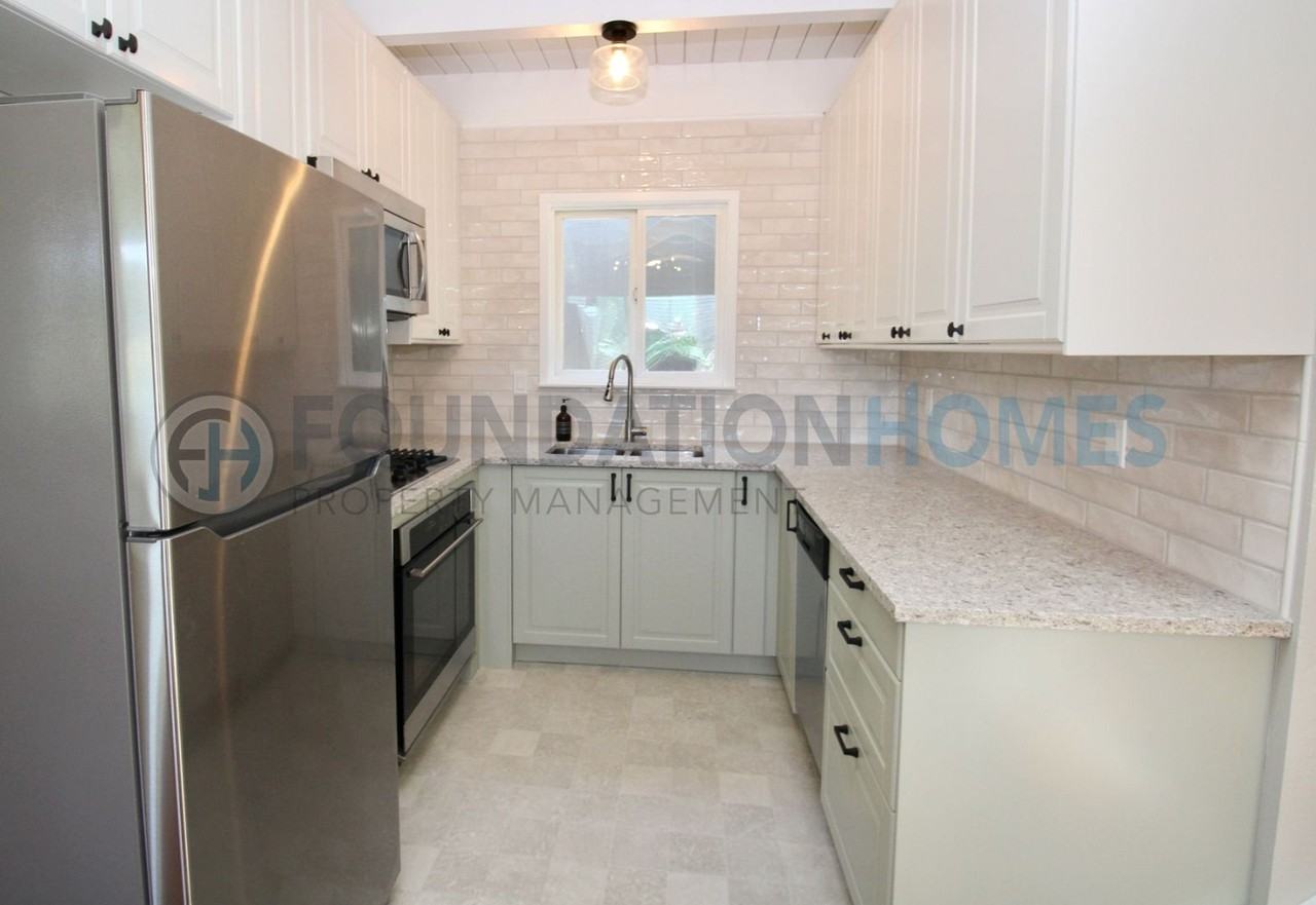 12 Perry Walk - Photo 7 of 33