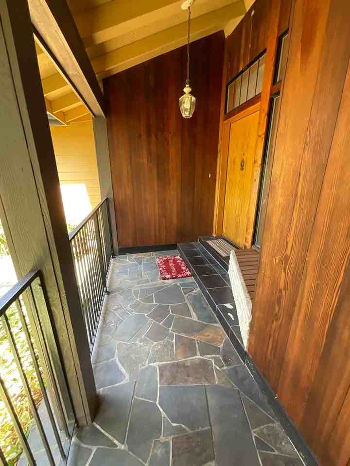11246 Air Park Ln Se - Photo 4 of 36