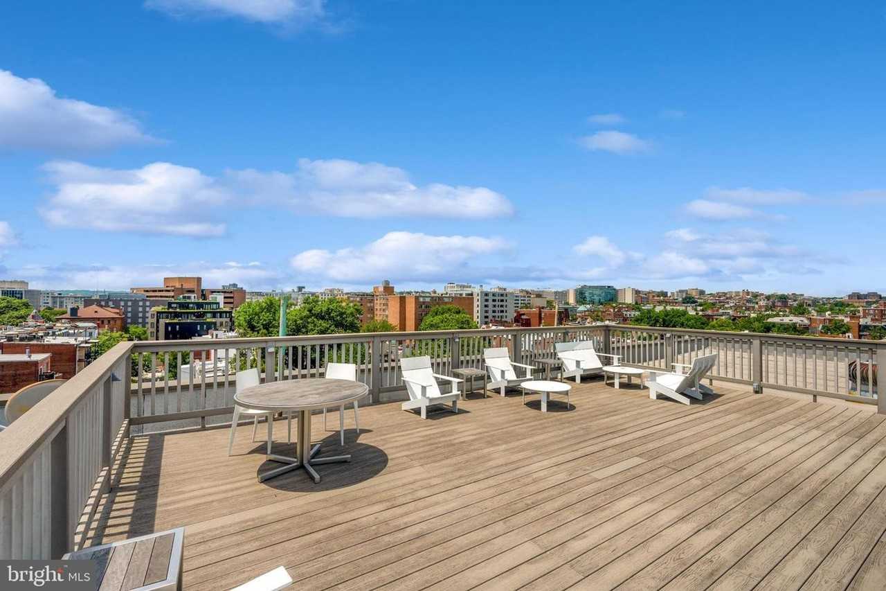 1514 17th St Nw - Photo 2 of 14