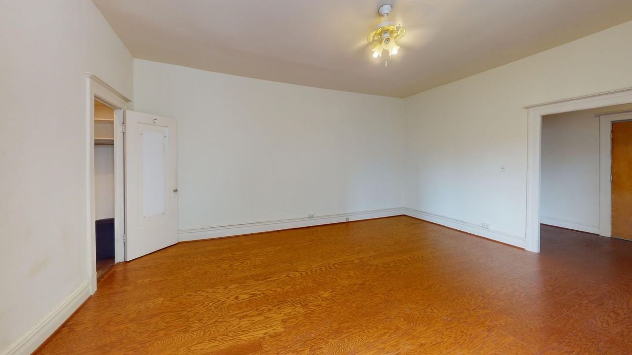 1514 17th St Nw - Photo 4 of 14