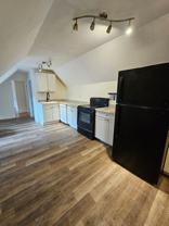 605 Hall St - Photo 1 of 1