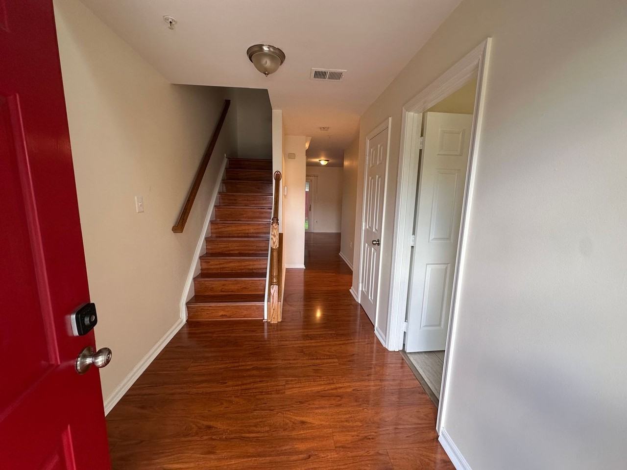 6913 Malachite Pl - Photo 4 of 34