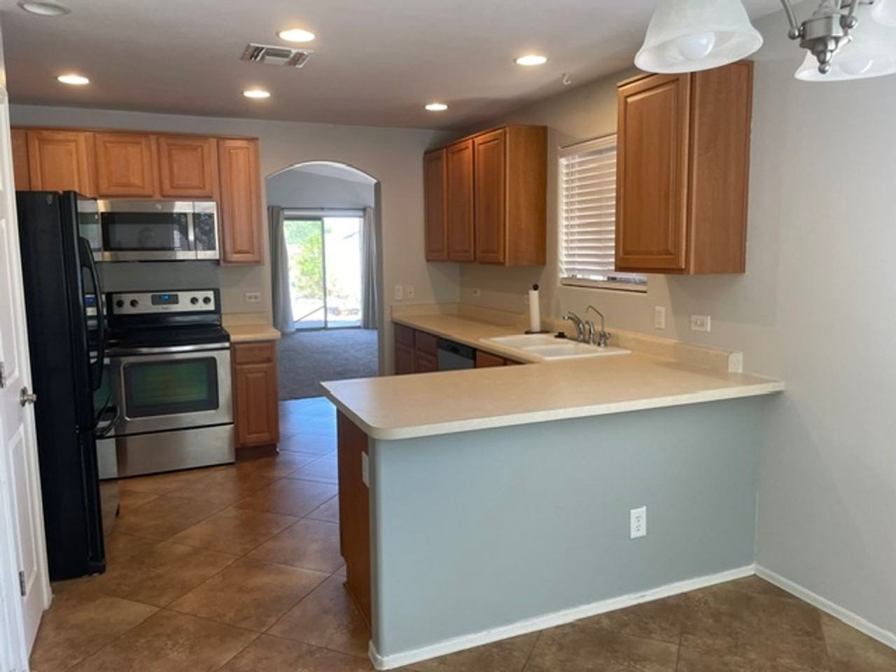 7184 S Mission Springs Dr - Photo 4 of 16