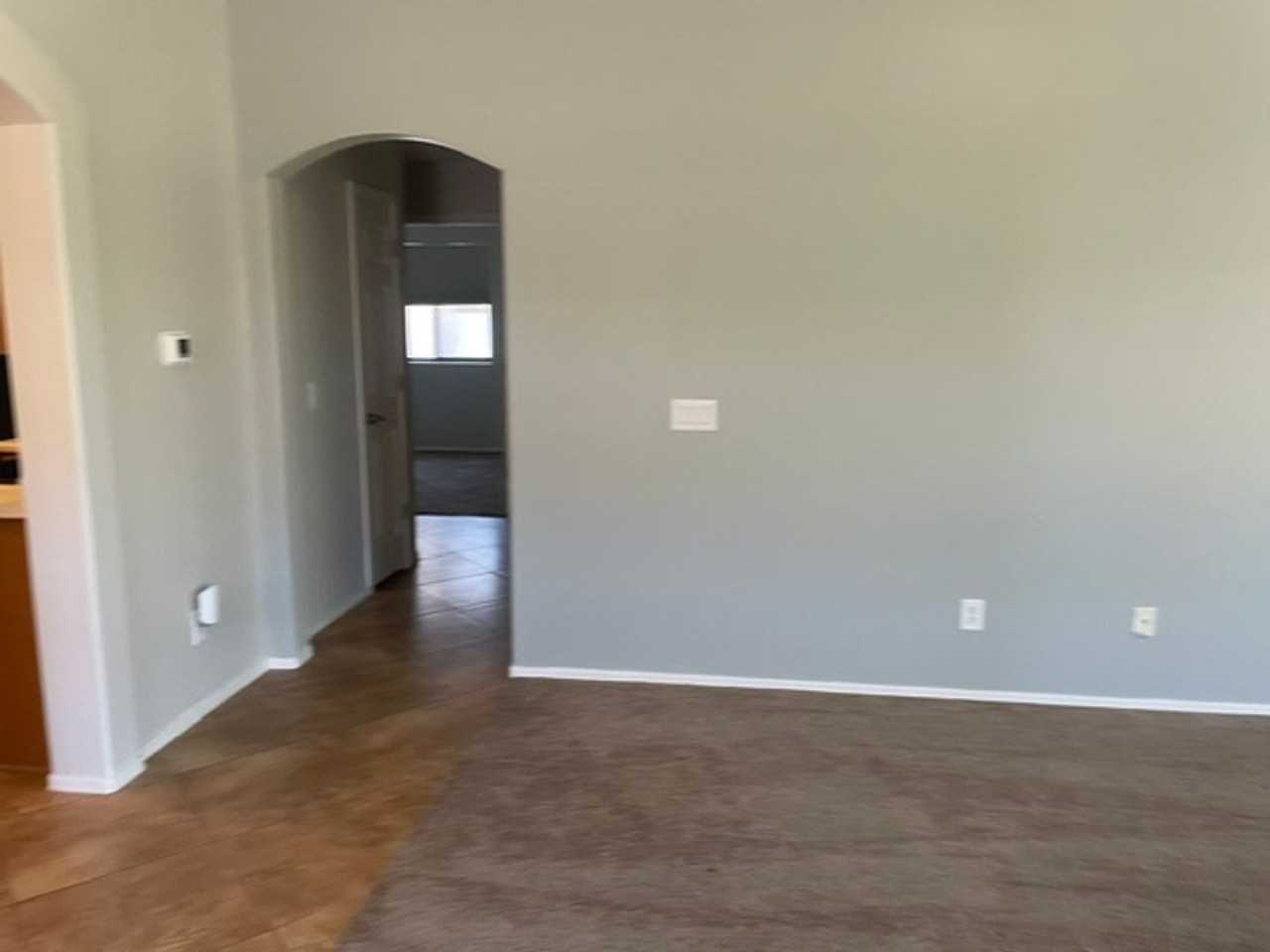 7184 S Mission Springs Dr - Photo 5 of 16