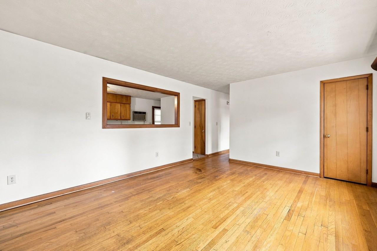 15 Eavers Cir - Photo 3 of 23