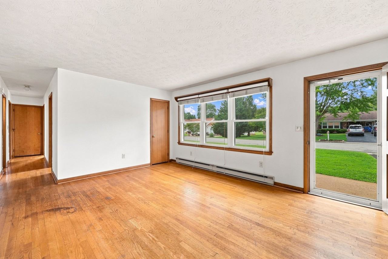 15 Eavers Cir - Photo 4 of 23