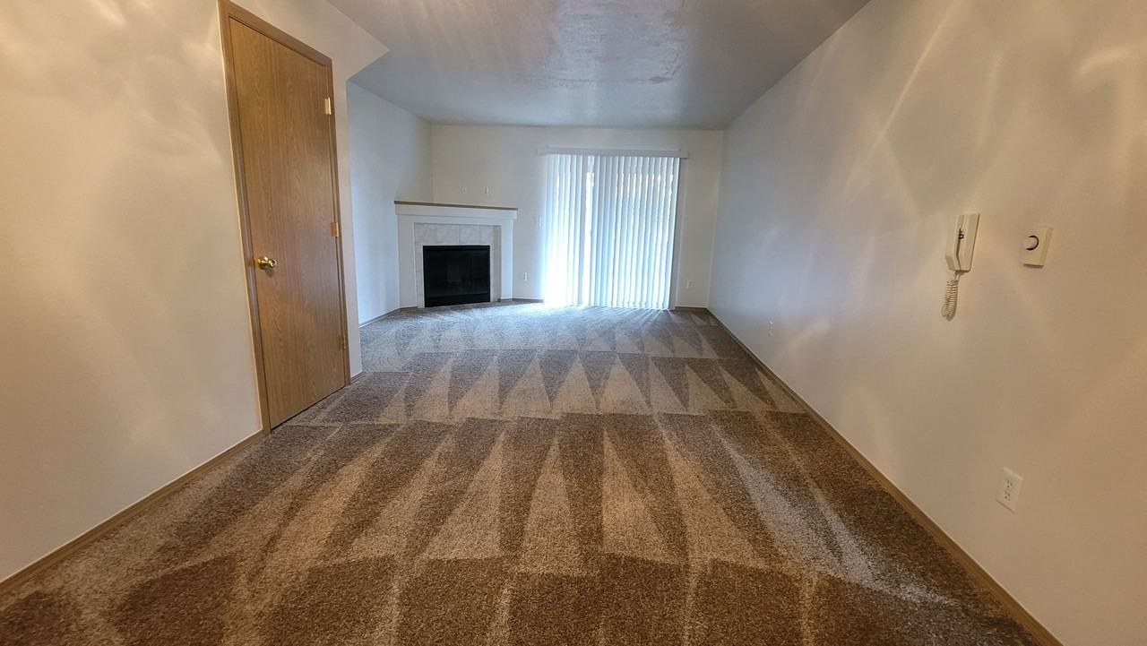Dawson Village Apartments - Photo 4 of 14