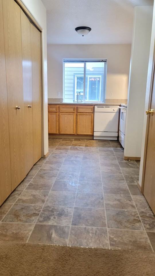 Dawson Village Apartments - Photo 6 of 14