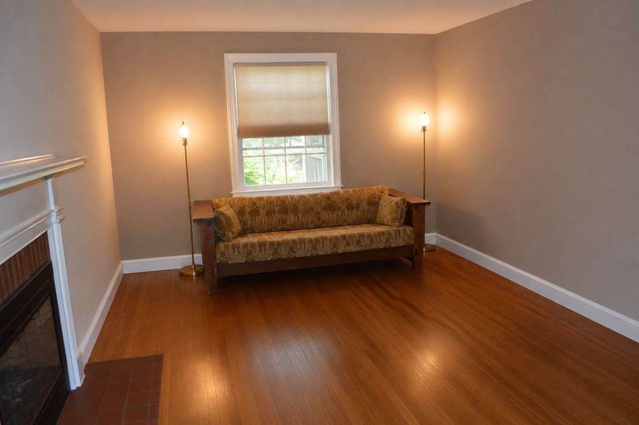 W Asher St - Photo 5 of 20