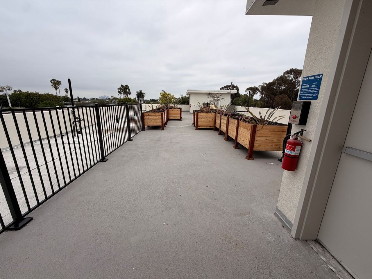 2403 Clyde Ave - Photo 7 of 11