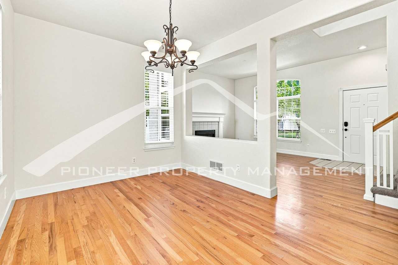 7786 E Severn Pl - Photo 6 of 28