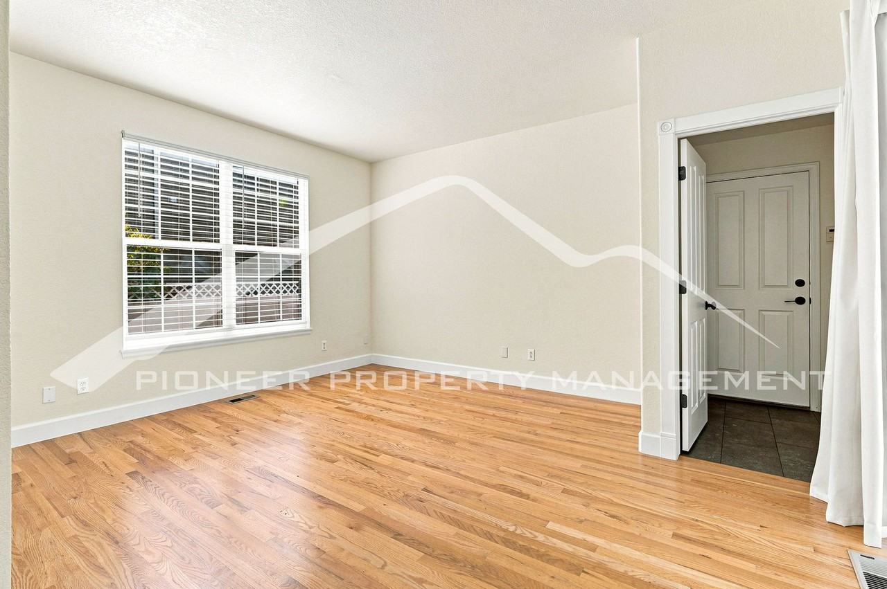 7786 E Severn Pl - Photo 7 of 28