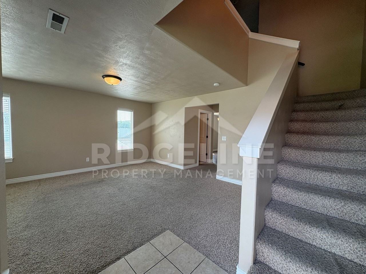 470 Sunflower Rd - Photo 5 of 11