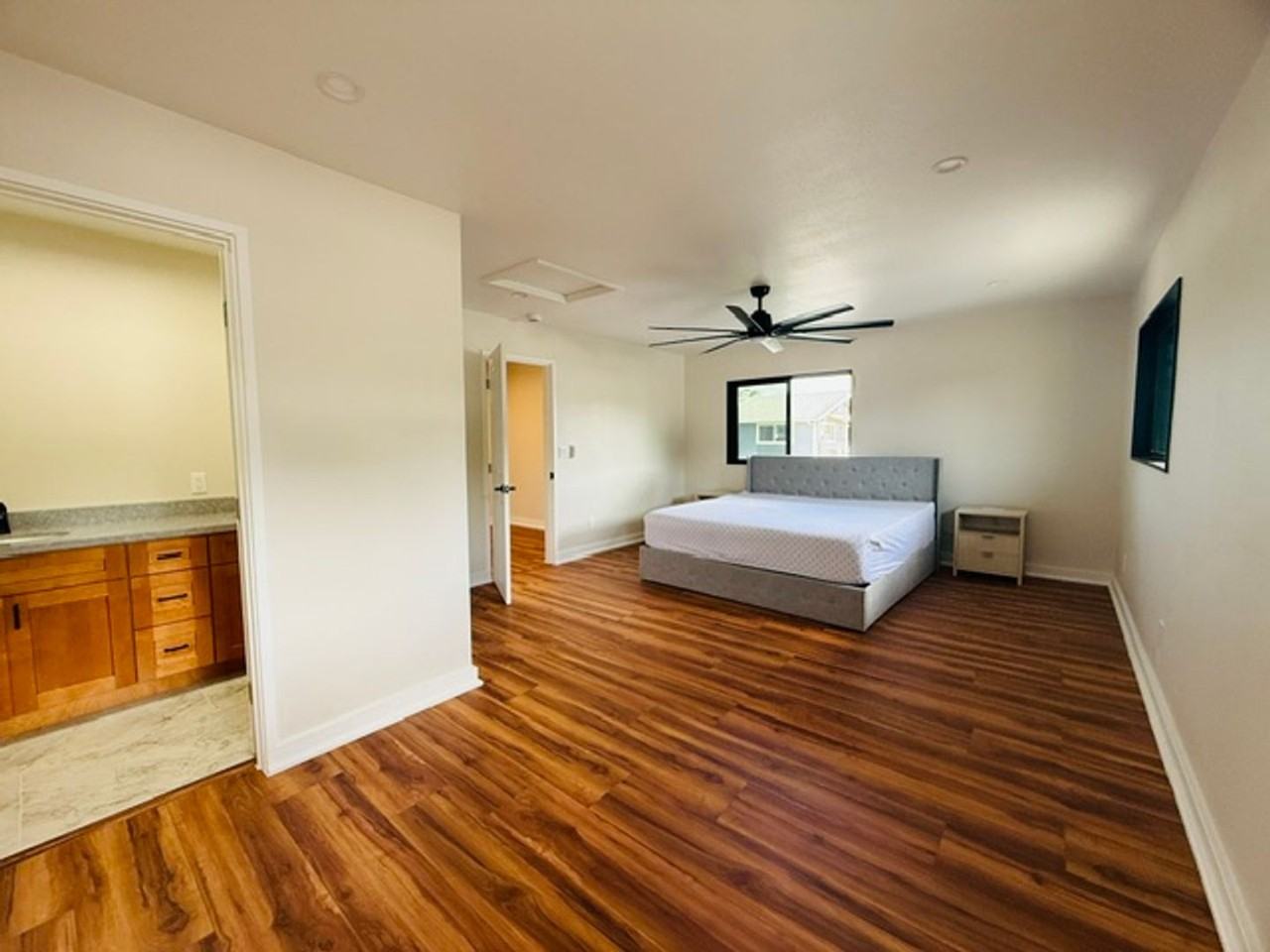 2 Nonou Rd #2 - Photo 6 of 12
