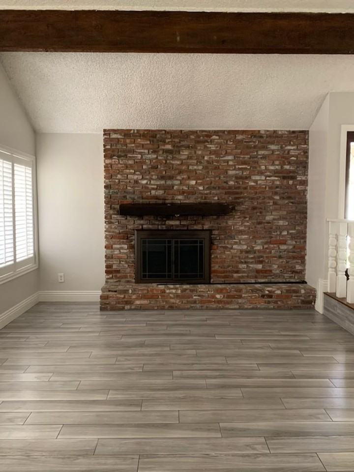 4605 Christmas Tree Ln - Photo 2 of 12