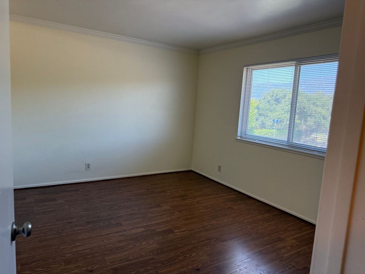 5911 Birch St #3 - Photo 7 of 18