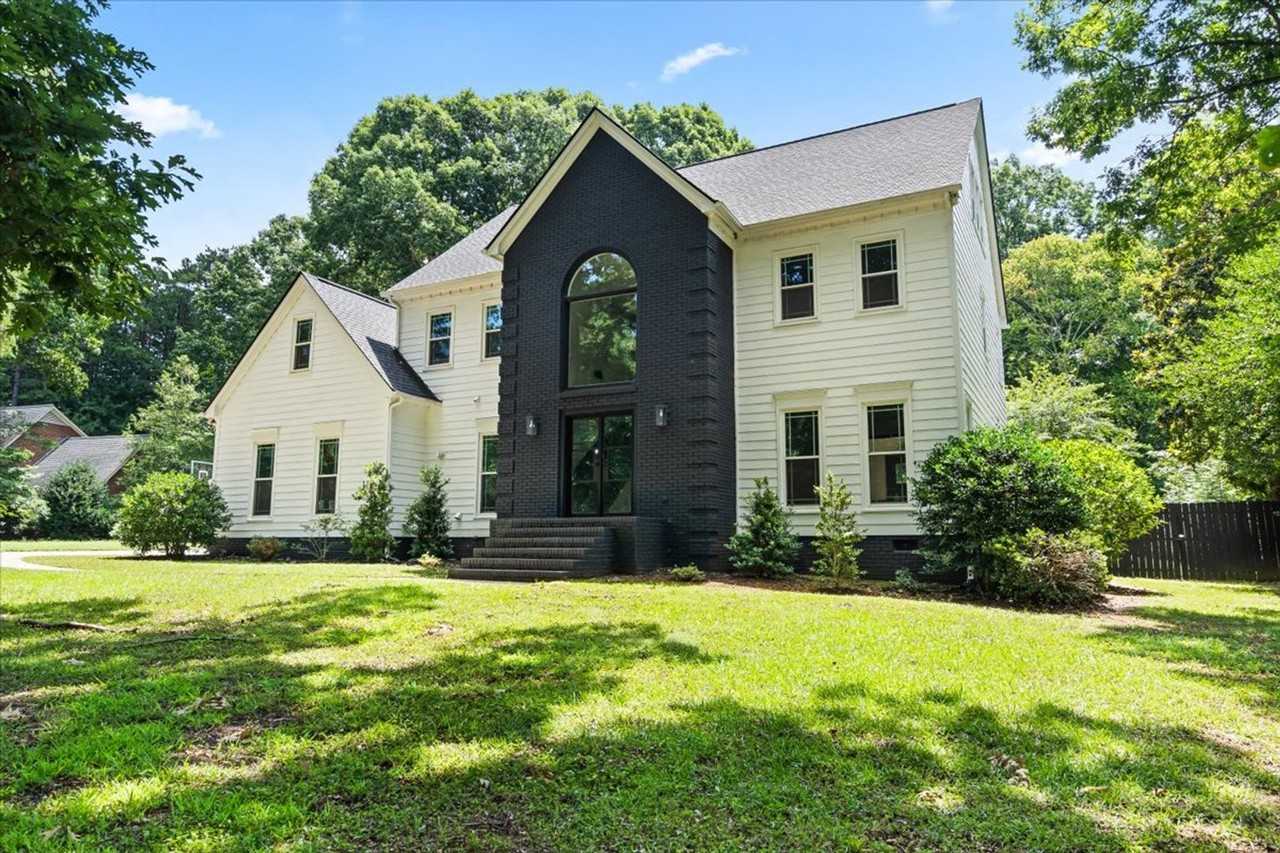 11917 Shady Oak Ct - Photo 3 of 25