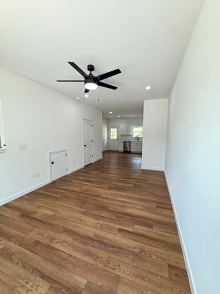 141 Cannon Rd - Photo 4 of 15
