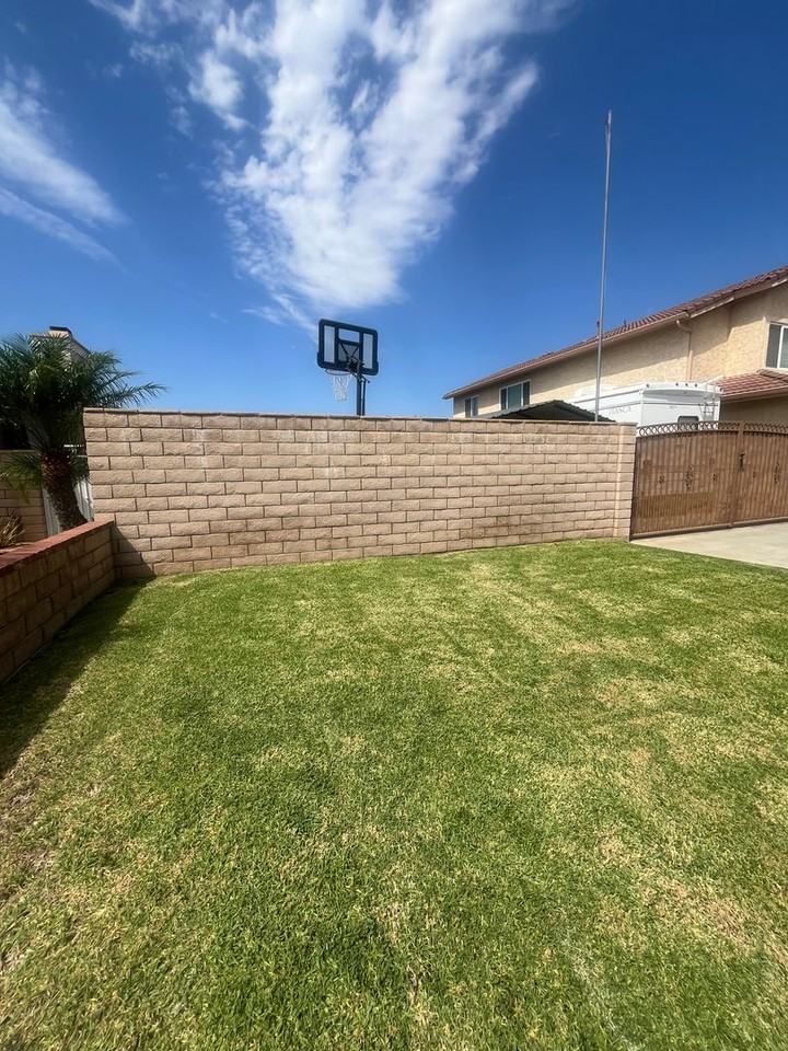 613 Santa Paula St - Photo 4 of 29