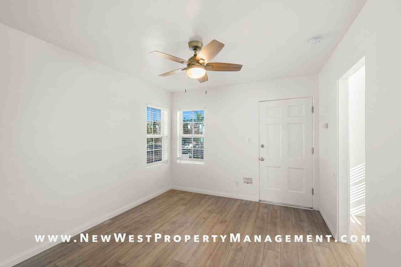 3141 Imperial Ave - Photo 6 of 30