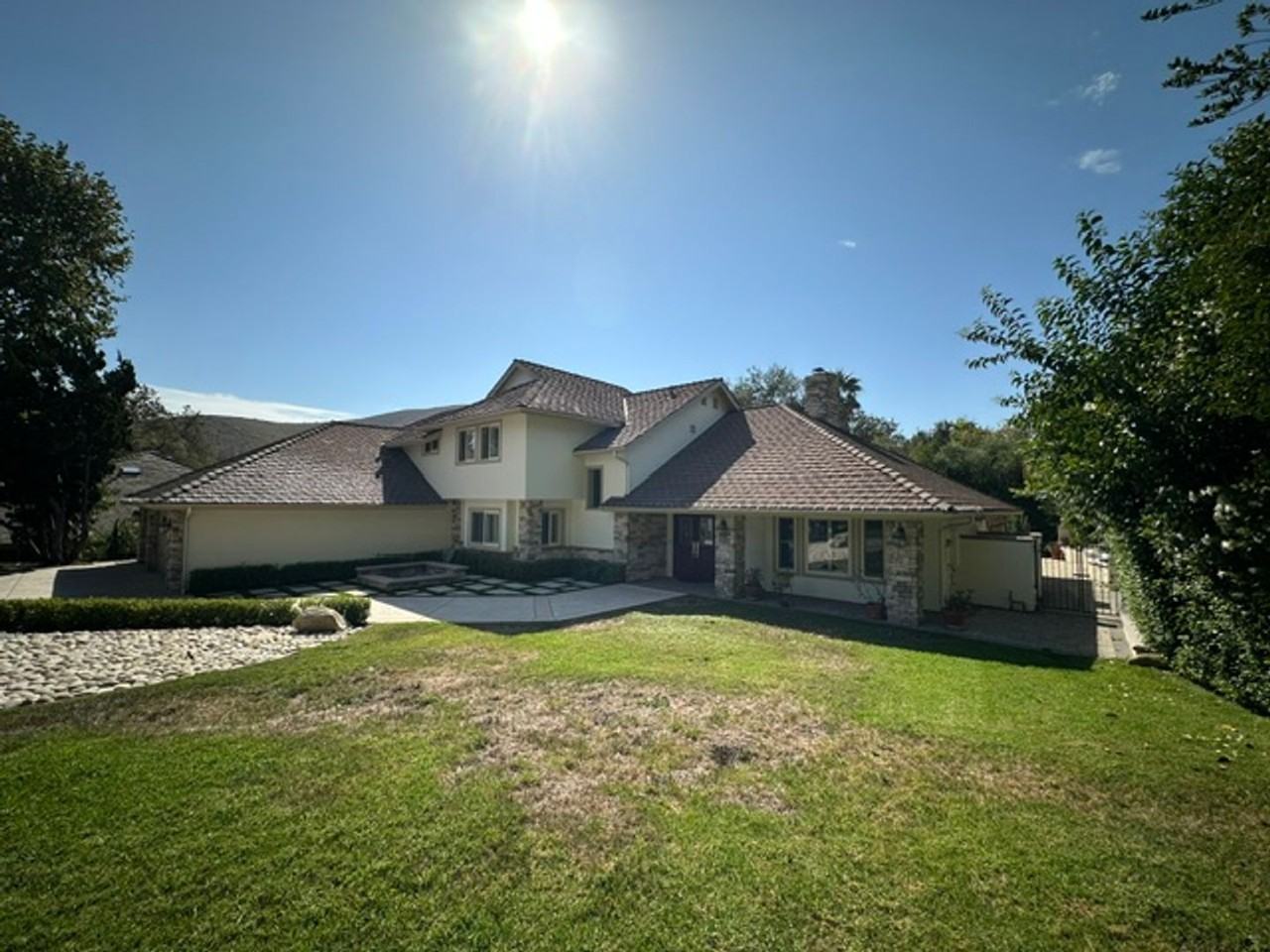 1635 Larkfield Ave - Photo 4 of 50
