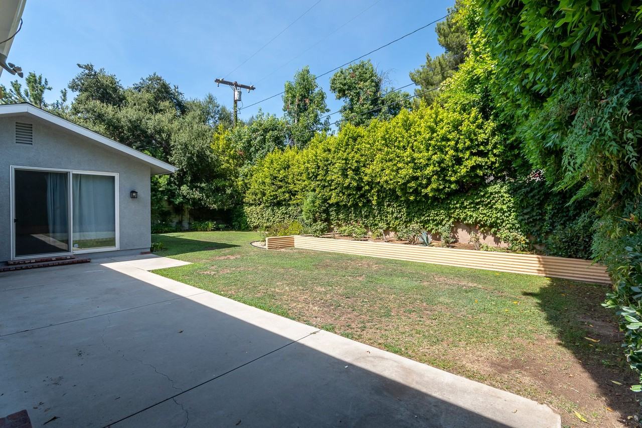 4823 Viro Rd - Photo 2 of 4