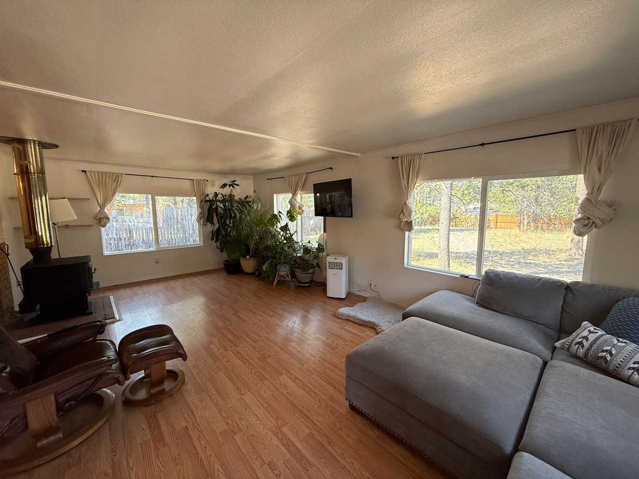 51354 Welch Rd - Photo 7 of 36