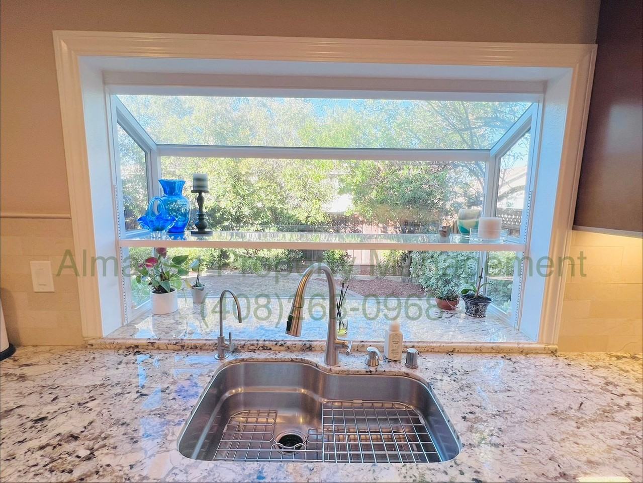 7000 Sterling Gate Ct - Photo 5 of 24