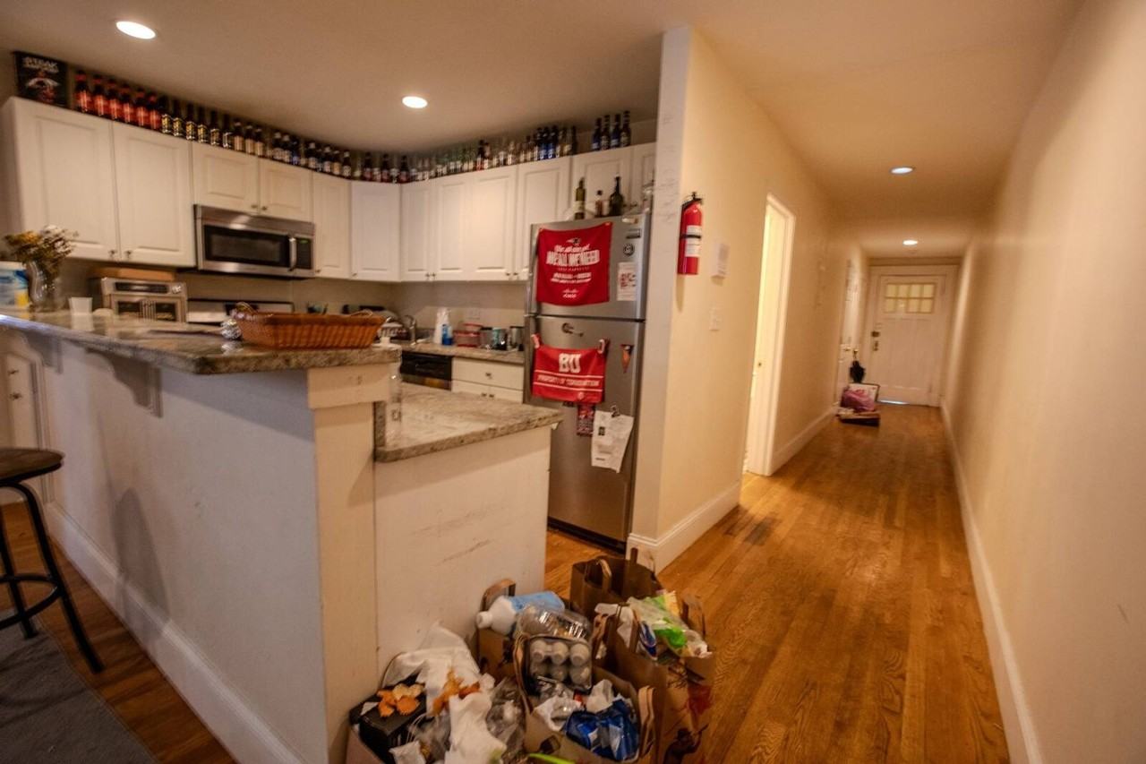 324 Saint Paul St - Photo 4 of 6