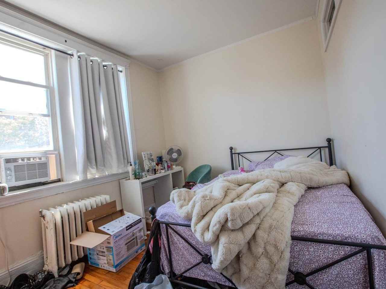 62 Egmont St - Photo 4 of 4