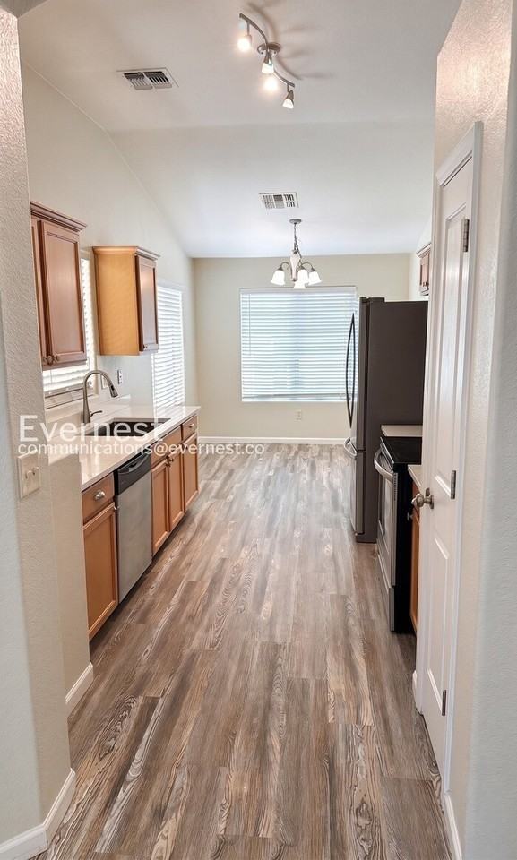 2057 E Calle Arroyo Lindo - Photo 5 of 27