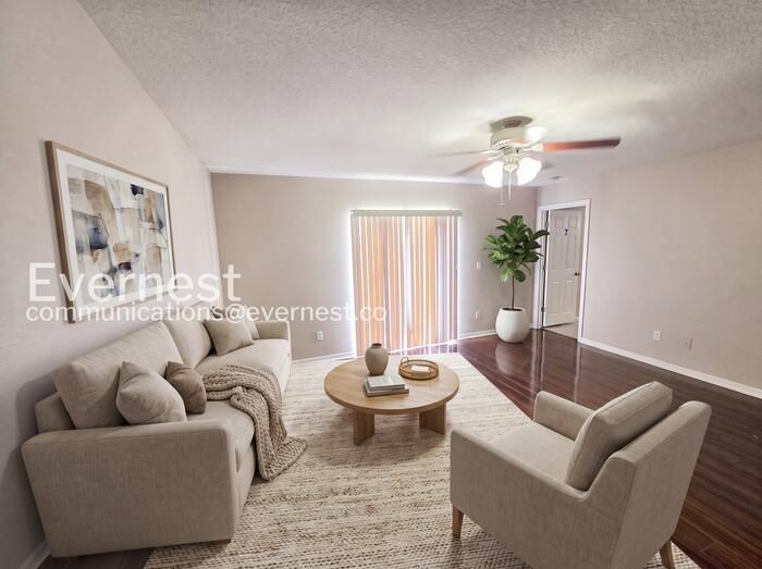 5118 Ballard Crest Ln - Photo 4 of 25