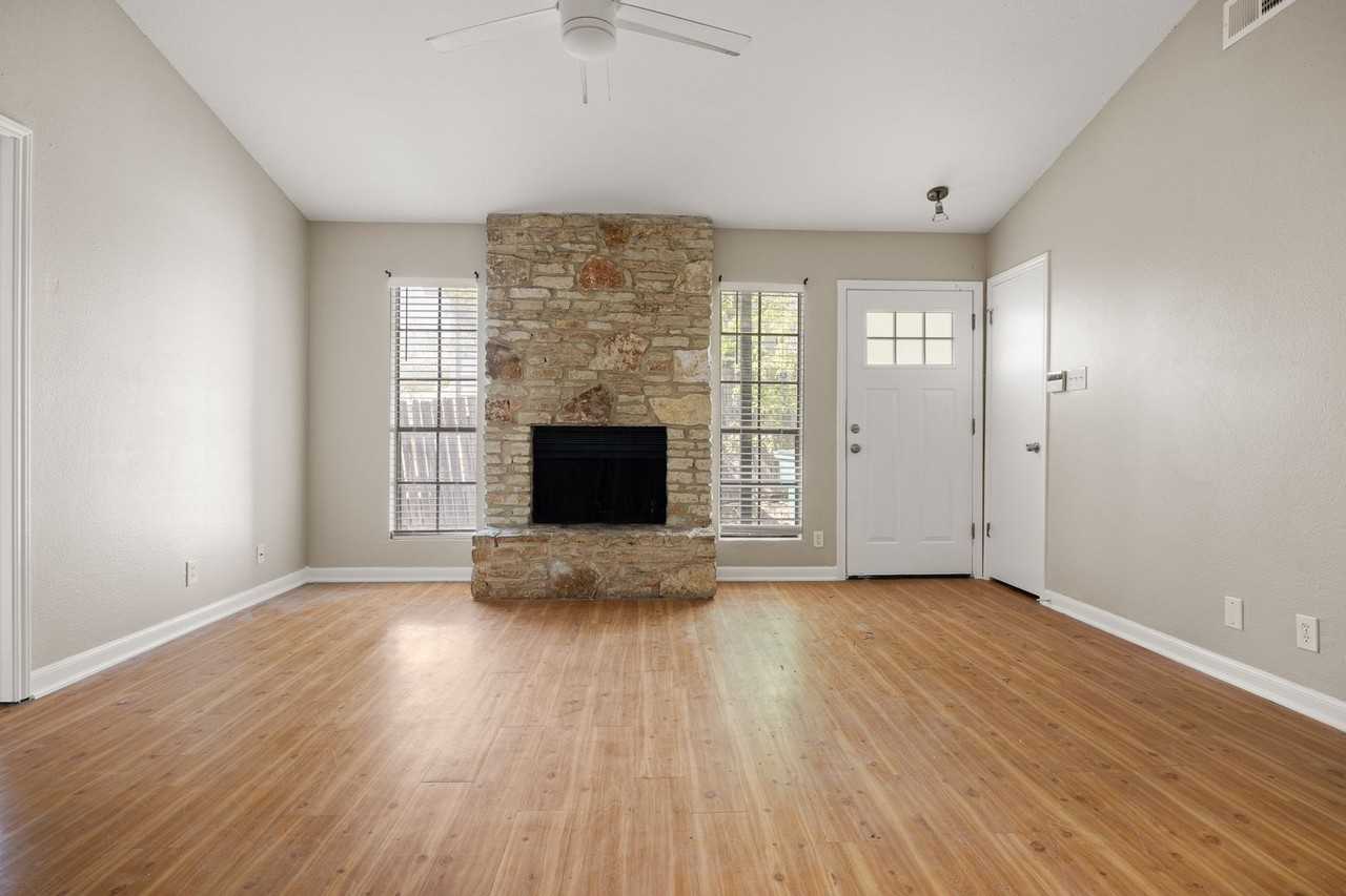 1905 Margalene Way #A - Photo 3 of 17