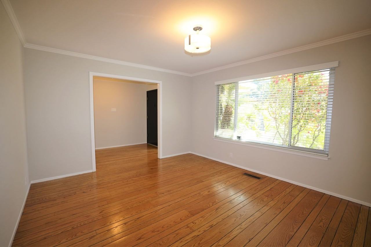 25 Genevra Rd - Photo 4 of 25