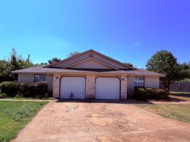featured image of 2303 Whitlow Cv
